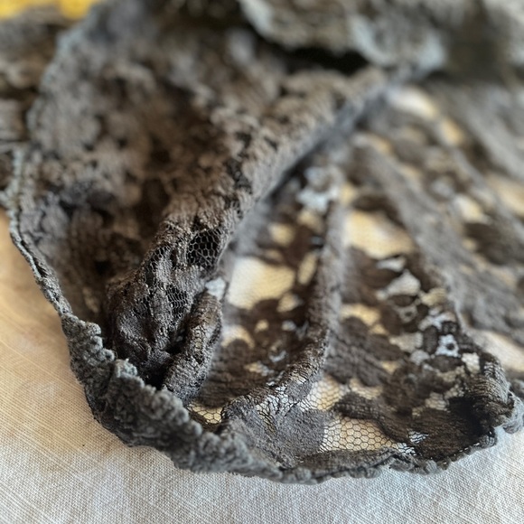 Free People Blue Gray Lace and Gold Ruffled Peplum Blouse - Picture 4 of 15